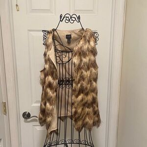 Fun Fring Vest in Brown and Tan